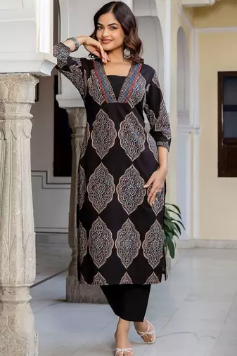 Women Ethnic Motifs Printed Regular Mirror Work Pure Cotton Kurta with Trousers