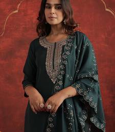 Women Ethnic Motifs Embroidered Kurta with Trousers & Dupatta