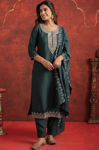 Women Ethnic Motifs Embroidered Kurta with Trousers & Dupatta