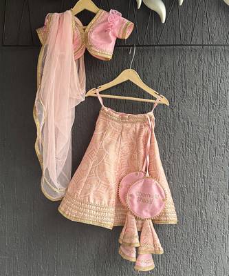 Blush Pink Embroidered Brocade Lehenga Set 4