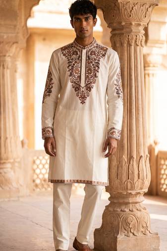 roman silk fabric embroidery mens designer party wear kurta pajama.