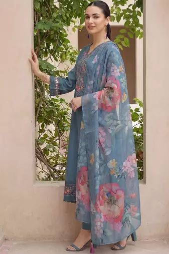 Women Floral Embroidered Regular Mirror Work Kurta with Trousers & With Dupatta