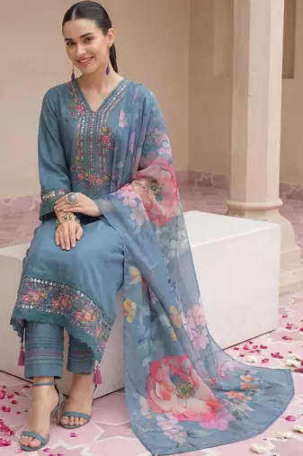 Women Floral Embroidered Regular Mirror Work Kurta with Trousers & With Dupatta