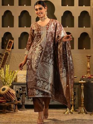 Women Ethnic Motifs Woven Design Kurta with Trousers & Dupatta 3
