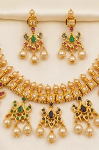 Multicolor guttapoosalu necklace set