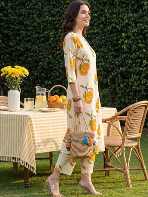 Women Floral Printed Regular Pure Cotton Kurta with Trousers 4