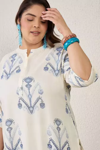 Plus Size Off White Printed Straight Kurta Palazzos Set