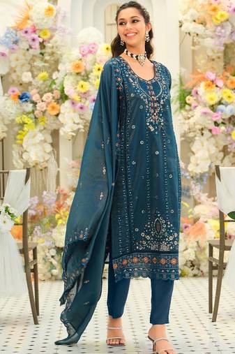 Women Ethnic Motifs Embroidered Regular Thread Work Kurta with Trousers & With Dupatta