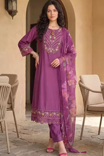 Women Floral Embroidered Regular Thread Work Kurta with Trousers & With Dupatta