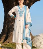 Women Floral Embroidered Regular Thread Work Kurta with Palazzos & With Dupatta