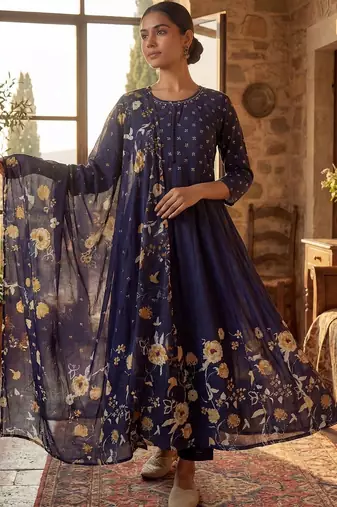 Women Floral Printed Regular Pure Cotton Kurta with Trousers & With Dupatta