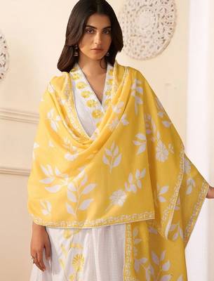 Women Floral Embroidered Regular Thread Work Pure Cotton Kurta with Trousers & With Dupatta 1