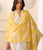 Women Floral Embroidered Regular Thread Work Pure Cotton Kurta with Trousers & With Dupatta