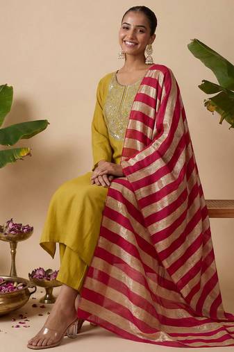 Women Embroidered Straight Kurta with Trousers & With Dupatta