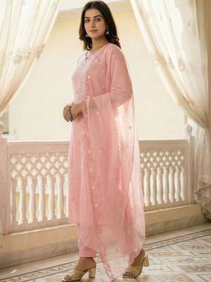 Women Ethnic Motifs Embroidered Regular Thread Work Kurta with Trousers & With Dupatta 3
