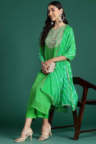 Leheriya Printed Zari Kurta With Trousers & Dupatta