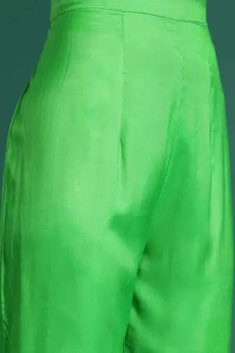 Leheriya Printed Zari Kurta With Trousers & Dupatta