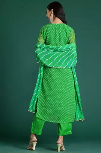 Leheriya Printed Zari Kurta With Trousers & Dupatta