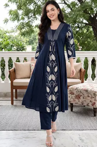 Women Floral Printed Empire Pure Cotton Kurta with Trousers