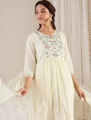 Women Floral Embroidered Cotton Kurta with Trousers & Dupatta 1