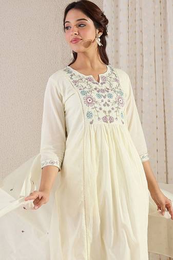 Women Floral Embroidered Cotton Kurta with Trousers & Dupatta