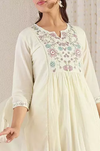 Women Floral Embroidered Cotton Kurta with Trousers & Dupatta