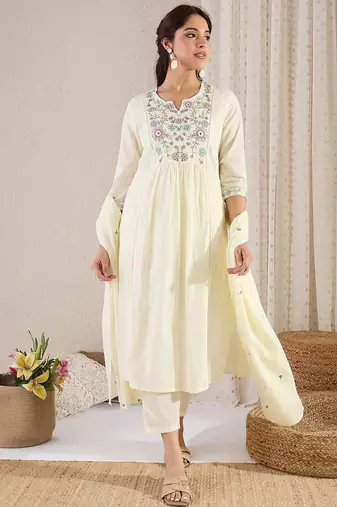 Women Floral Embroidered Cotton Kurta with Trousers & Dupatta
