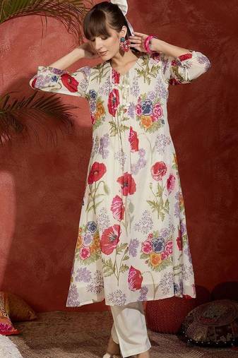 Women Floral Printed Regular Pure Cotton Kurta with Trousers