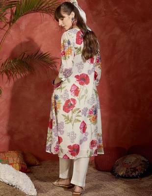 Women Floral Printed Regular Pure Cotton Kurta with Trousers 5