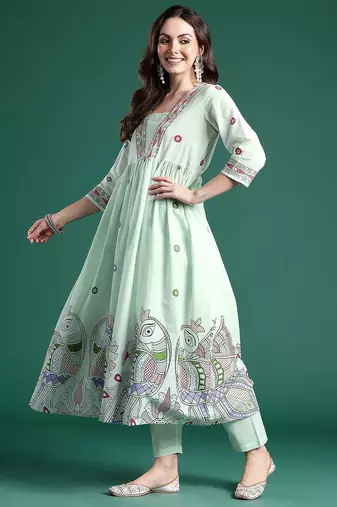 Ethnic Motifs Printed Pleated Pure Cotton Kurta with Trousers & Dupatta
