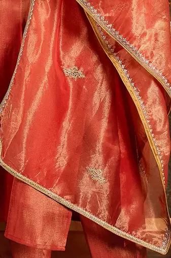 Ethnic Motifs Embroidered Zari Liva Kurta With Trousers & Dupatta