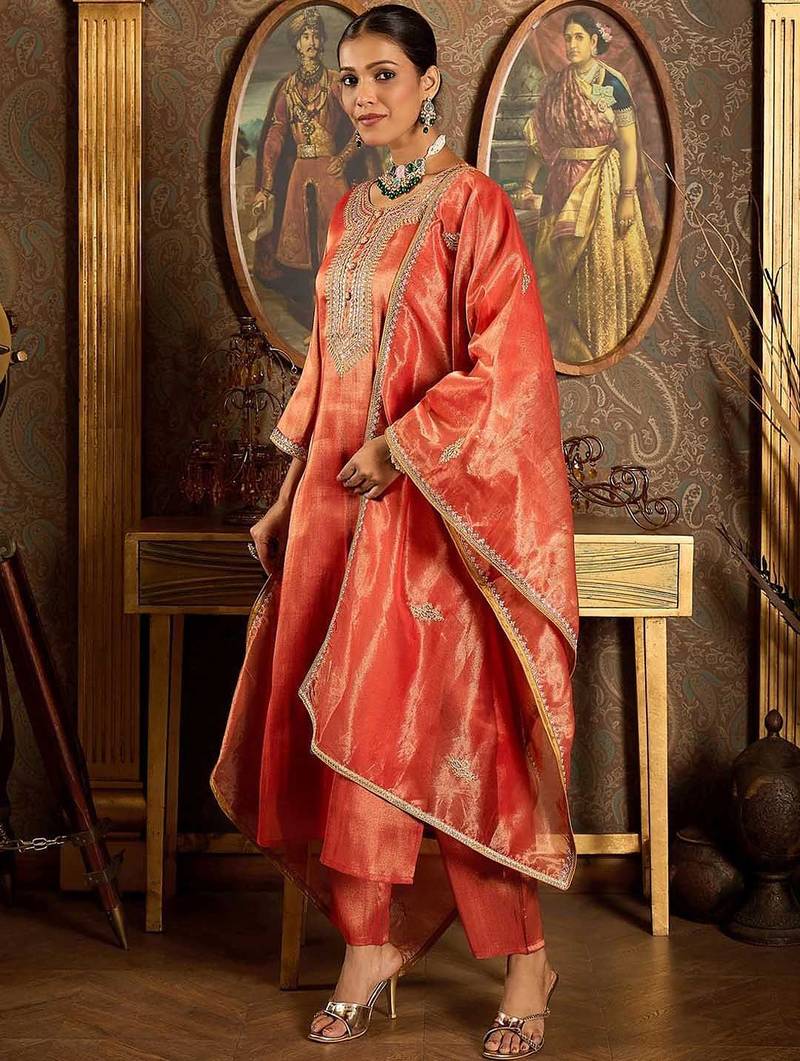 Ethnic Motifs Embroidered Zari Liva Kurta With Trousers & Dupatta