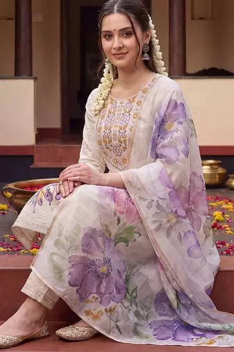 Women Floral Embroidered Regular Thread Work Pure Cotton Kurta with Trousers & With Dupatta