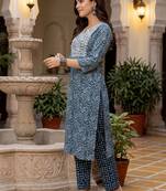 Women Floral Embroidered Regular Thread Work Pure Cotton Kurta with Trousers