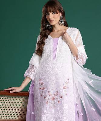 Floral Embroidered Sequinned Kurta with Trousers & Dupatta 1