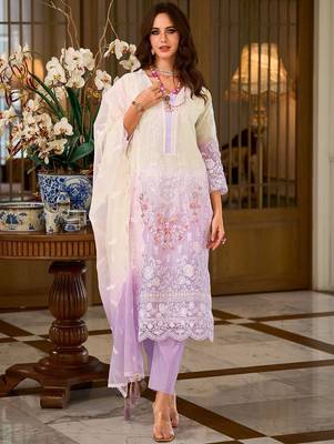 Floral Embroidered Sequinned Straight Organza Kurta With Trousers And Dupatta 1