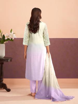 Floral Embroidered Sequinned Straight Organza Kurta With Trousers And Dupatta 4