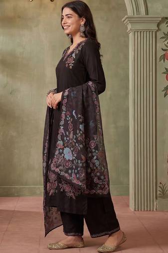 Women Floral Embroidered Regular Thread Work Kurta with Palazzos & With Dupatta