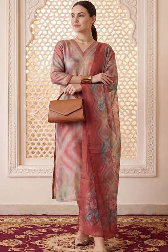 Women Women Dyed Regular Thread Work Kurta with Trousers & With Dupatta