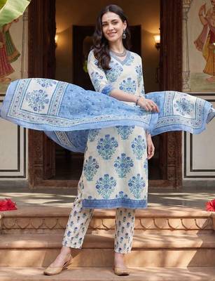 Women Floral Printed Regular Pure Cotton Kurta with Trousers & With Dupatta 3