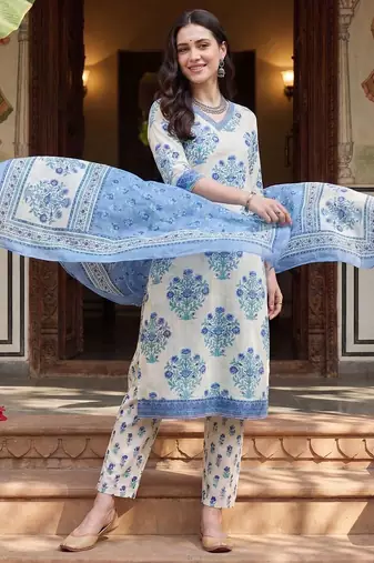 Women Floral Printed Regular Pure Cotton Kurta with Trousers & With Dupatta