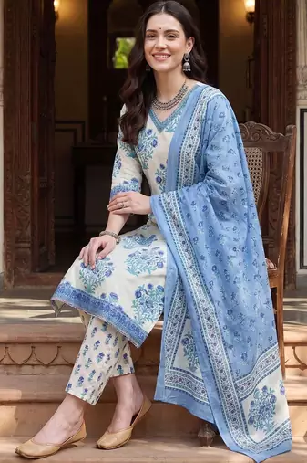 Women Floral Printed Regular Pure Cotton Kurta with Trousers & With Dupatta