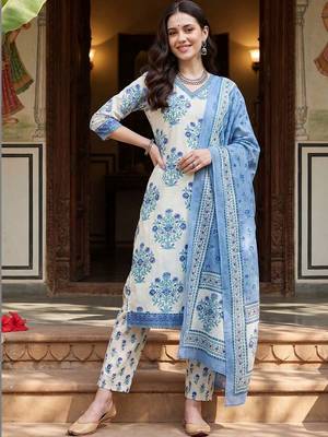 Women Floral Printed Regular Pure Cotton Kurta with Trousers & With Dupatta 6
