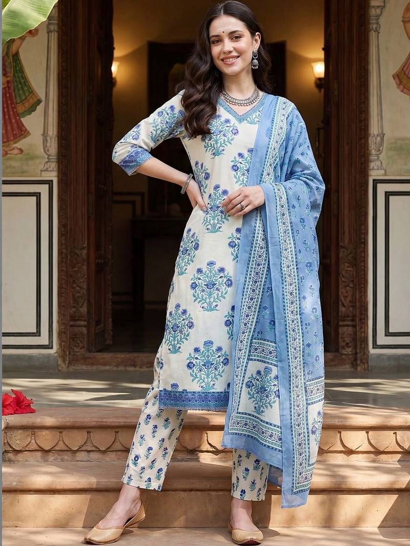 Women Floral Printed Regular Pure Cotton Kurta with Trousers & With Dupatta