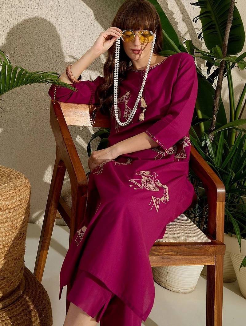 Women Ethnic Motifs Embroidered Regular Thread Work Pure Cotton Kurta with Trousers
