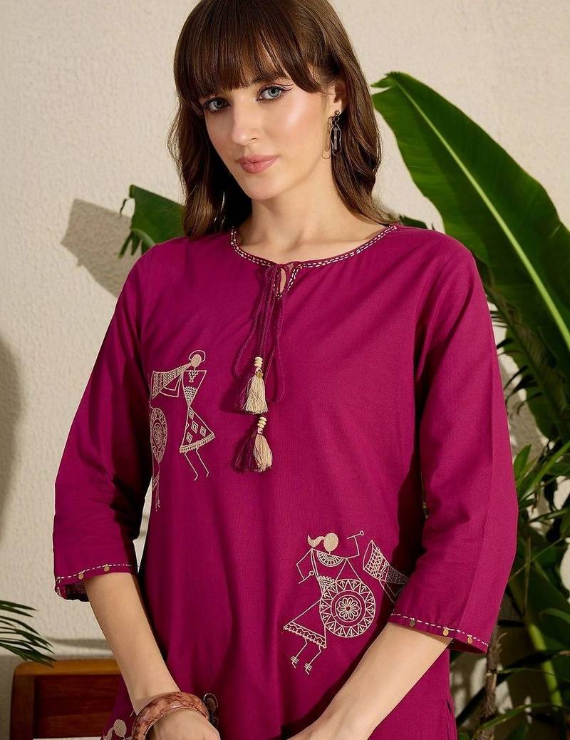Women Ethnic Motifs Embroidered Regular Thread Work Pure Cotton Kurta with Trousers