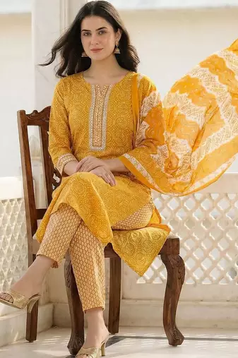 Women Ethnic Motifs Printed Regular Thread Work Pure Cotton Kurta with Trousers & With Dupatta