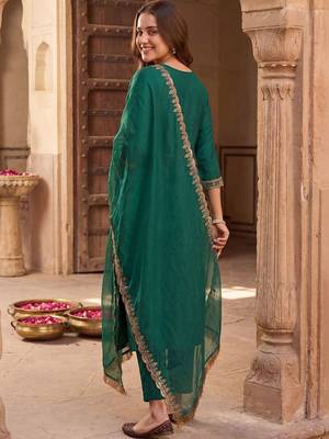Women Ethnic Motifs Embroidered Regular Thread Work Liva Kurta with Trousers & With Dupatta 6