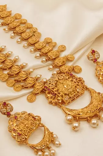 Gold plated temple jewellery with rubies