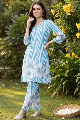 Women Printed Regular Pure Cotton Kurta with Trousers